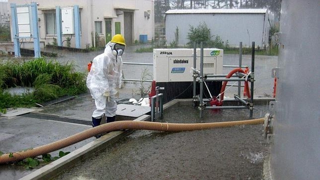 Fukushima-tifon-provoca-vertido-de-mas-de-1000-toneladas-de-agua-radiactiva