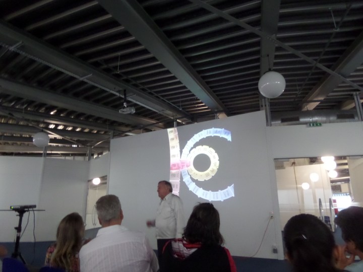 SAMSUNG CAMERA PICTURES