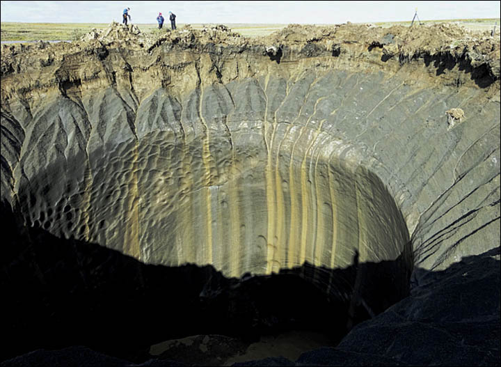 inside_yamal_crater_wall_bogoyavl